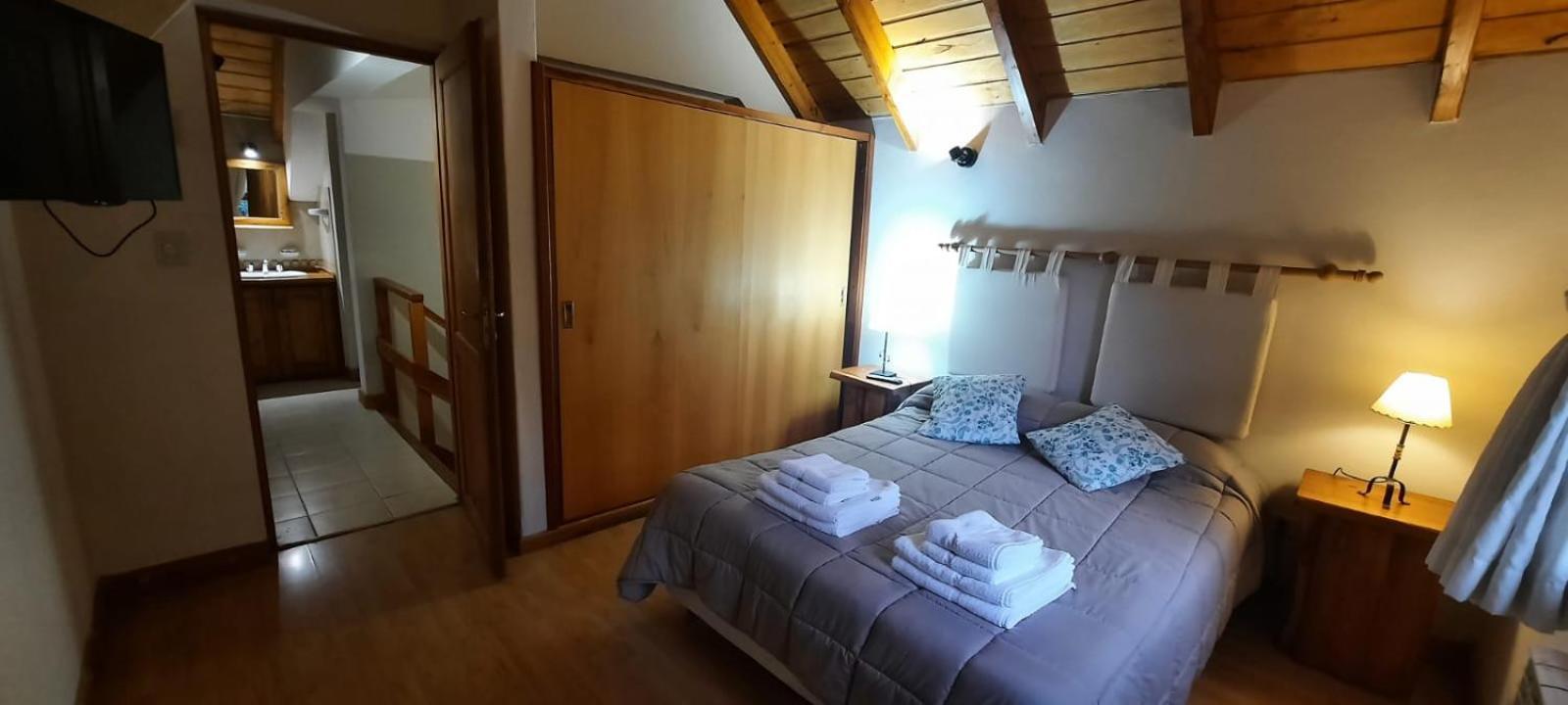 Apart Hotel Bungalows El Viejo Cipres Сан-Карлос-де-Барилоче Экстерьер фото
