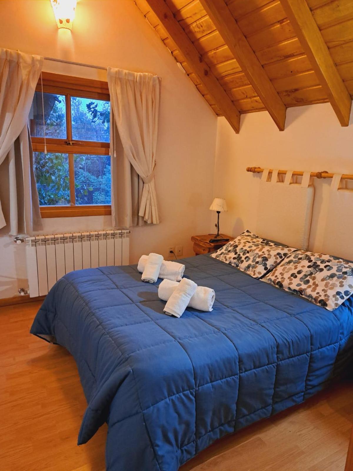 Apart Hotel Bungalows El Viejo Cipres Сан-Карлос-де-Барилоче Экстерьер фото